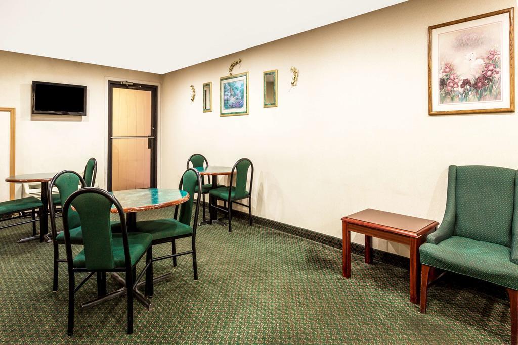 Knights Inn Crawfordsville Eksteriør billede